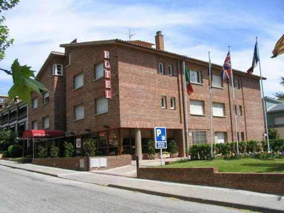 Hotel Estel Berga Kültér fotó